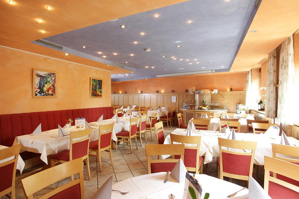 Hotel &amp; Restaurant Reichsadler in Buchen - Restaurant
